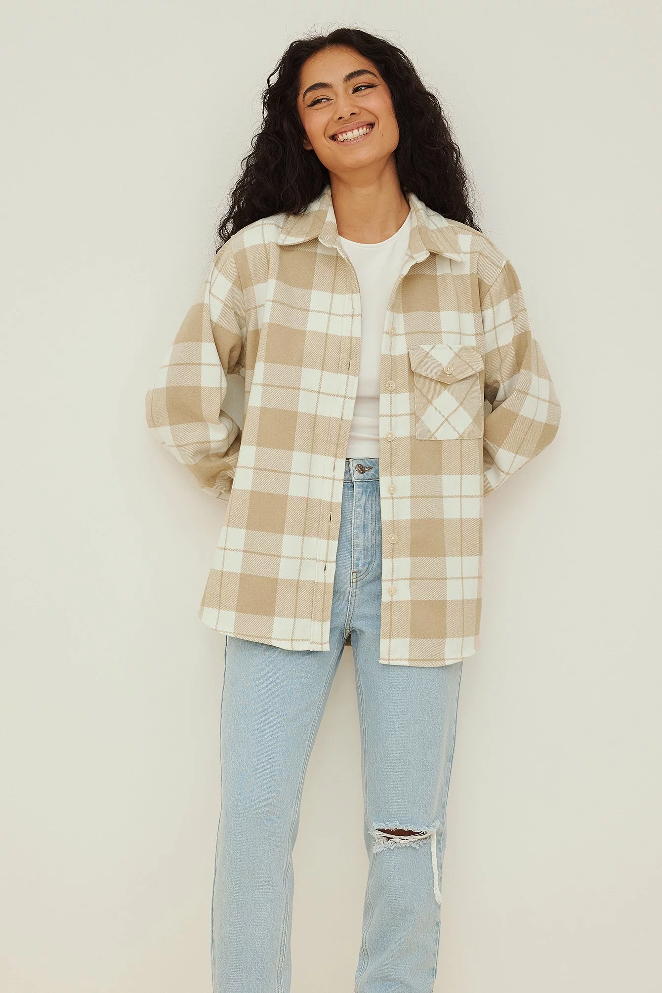Anika Teller X NA-KD Oversized Checkered Overshirt - Image 6