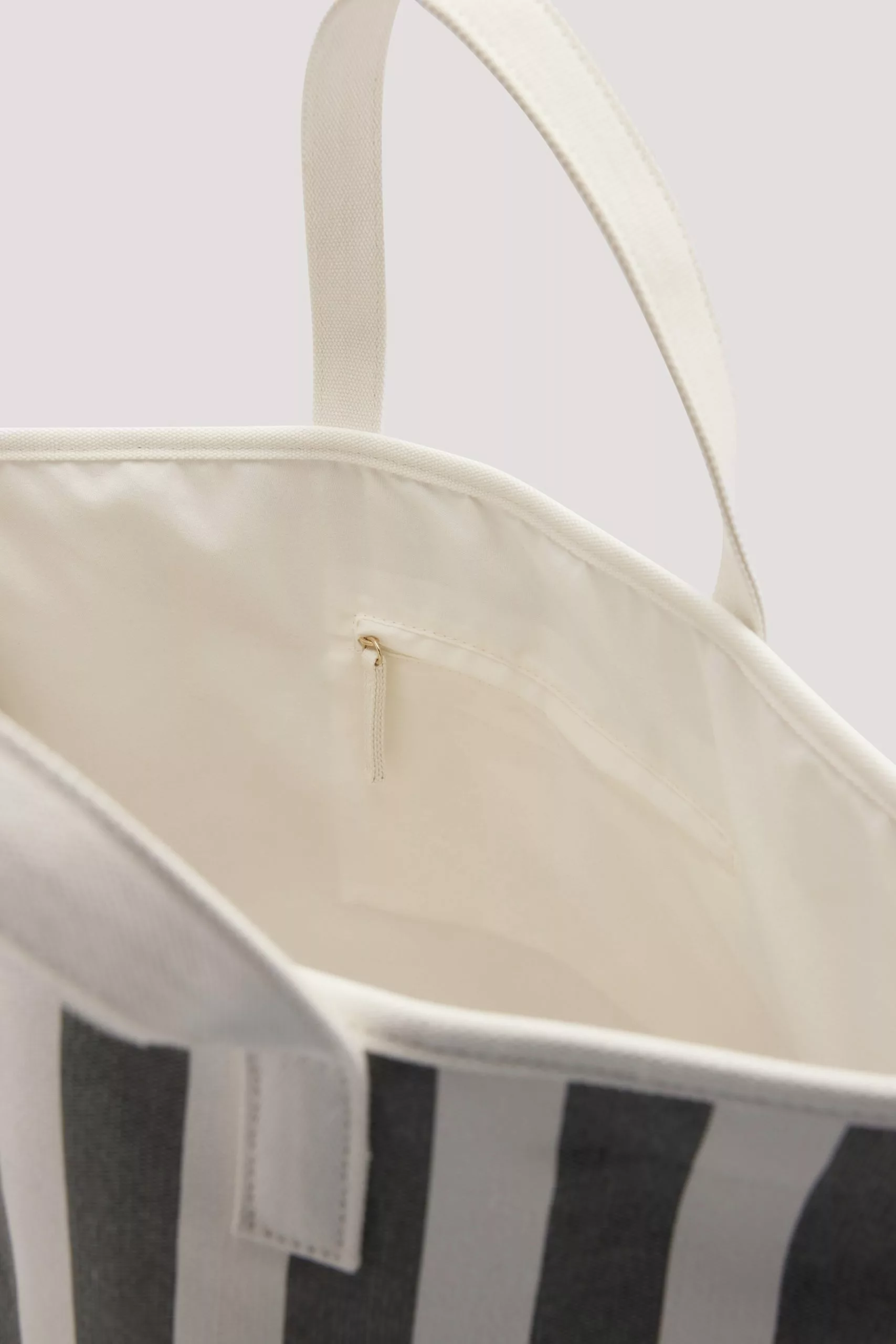 CLAIRE ROSE X Na-kd Striped Canvas Bag - Image 5