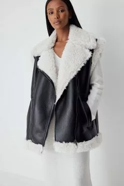 NA-KD Trend Bonded Pu Vest