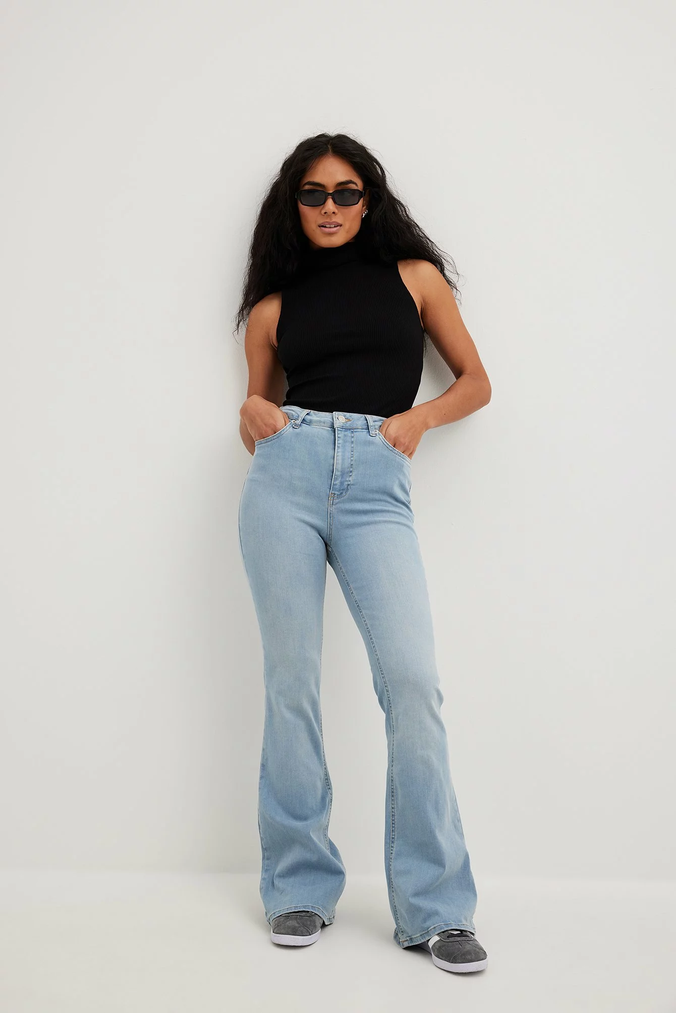 NA-KD Flared High Waist Stretch Jeans