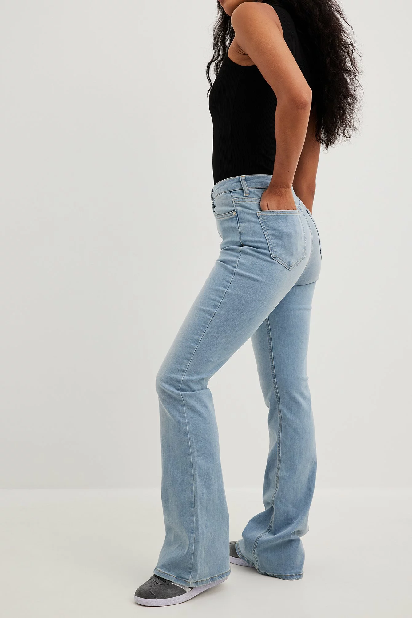 NA-KD Flared High Waist Stretch Jeans - Image 2