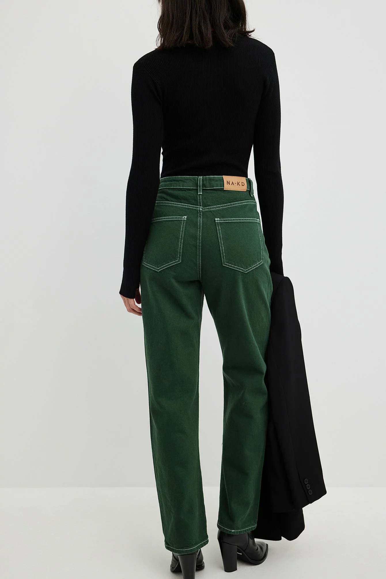 NA-KD Trend Contrast Seam Straight Jeans - Image 6