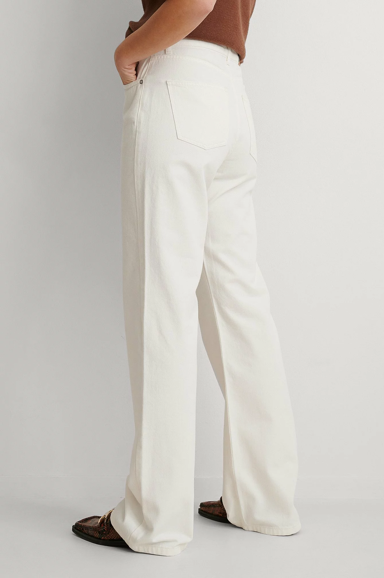 NA-KD Trend Relaxed Full Length Jeans - Image 2