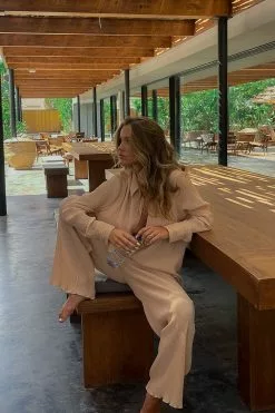 Molly Rustas X NA-KD Pleated Detail Trousers