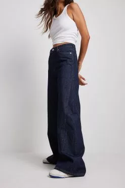 NA-KD Extra Wide Leg Denim