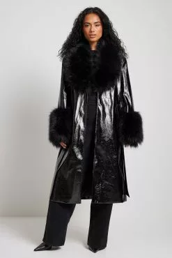 NA-KD Trend Faux Fur Collar Coat
