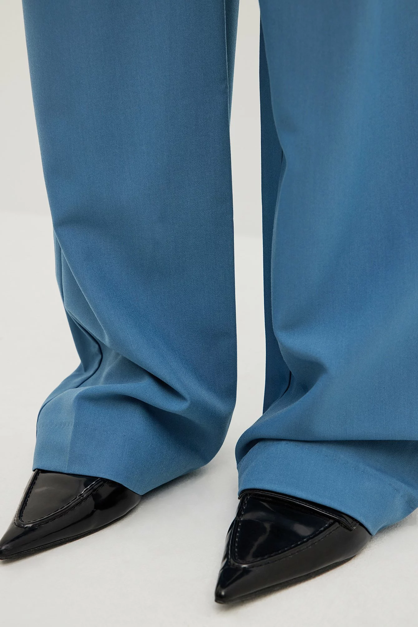 NA-KD Trend High Waist Pleated Wide Leg Pants - Image 18