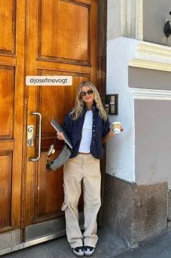 Ella Karberg X NA-KD Corduroy Low Waisted Trousers