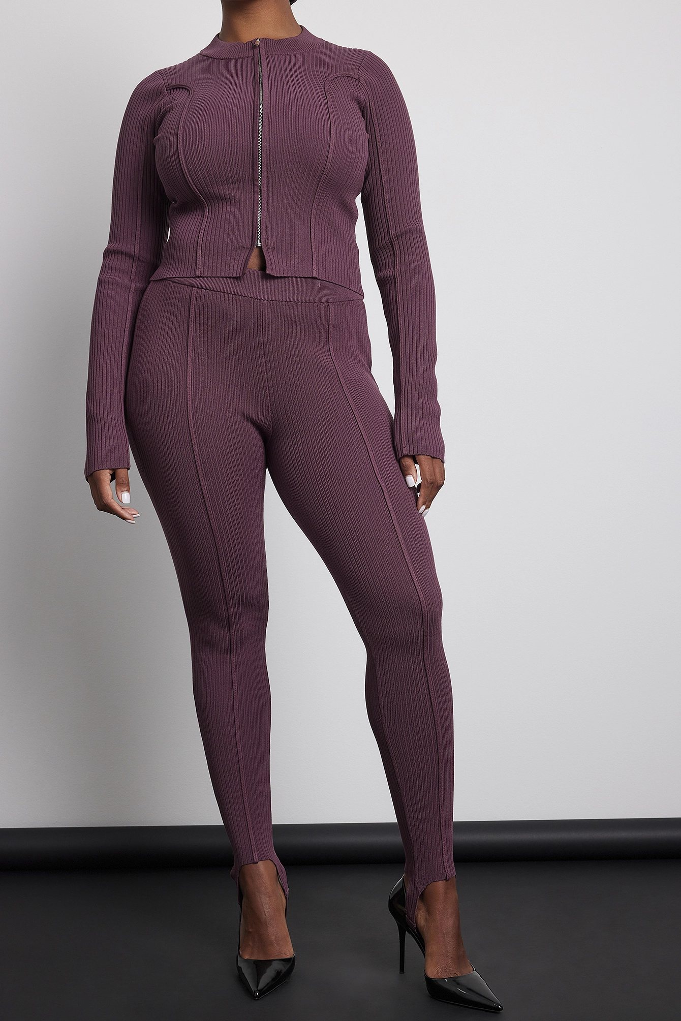 NA-KD Knitted Ribbed Leggings - Image 4