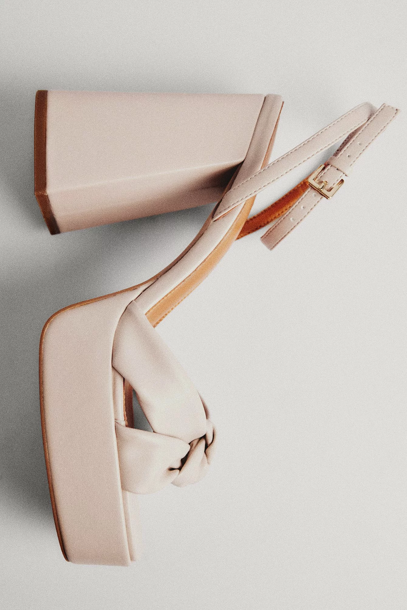 NA-KD Shoes Knotted Plateau High Heels - Image 3