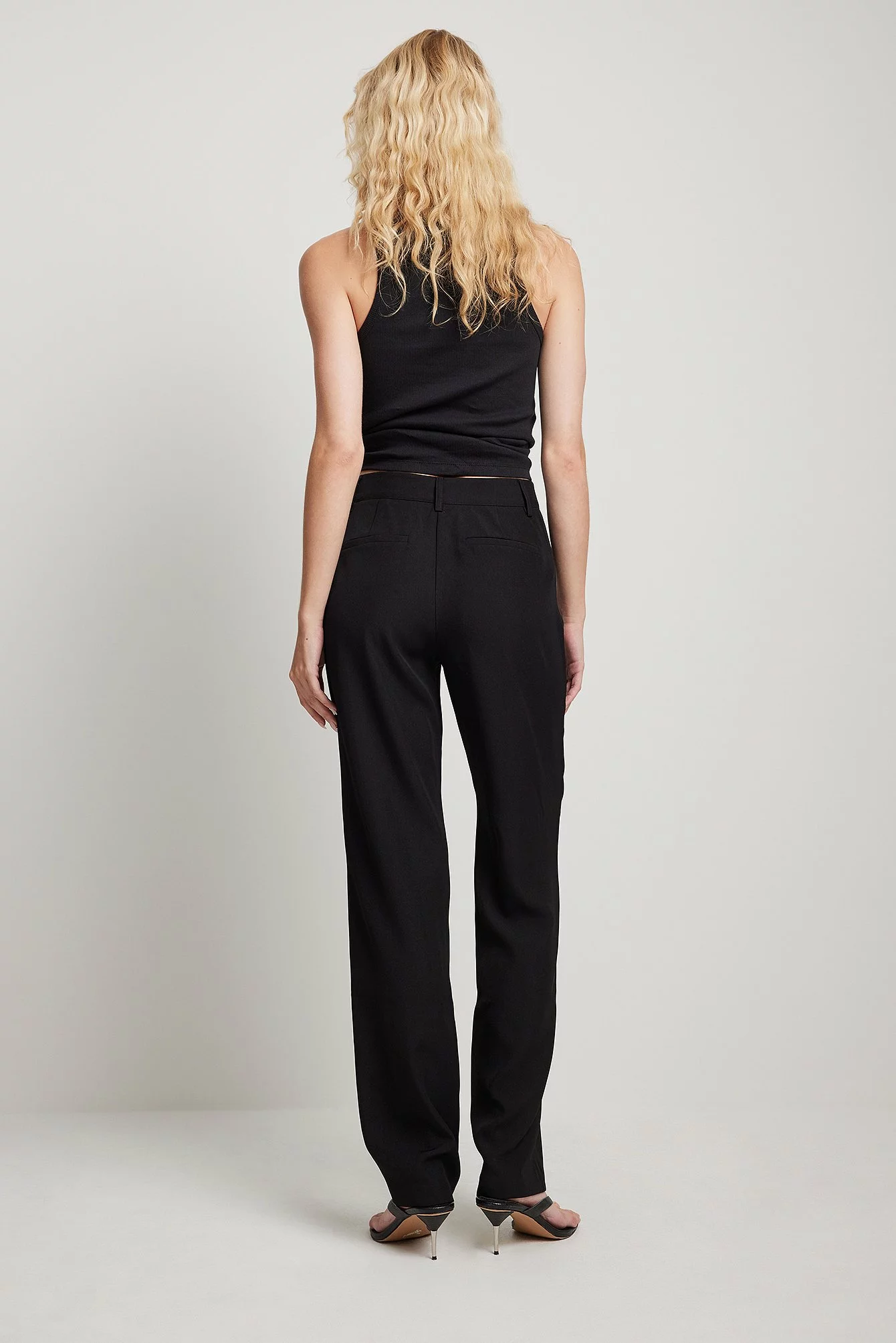 NA-KD Lace-Up Front Detail Suit Pants - Image 10