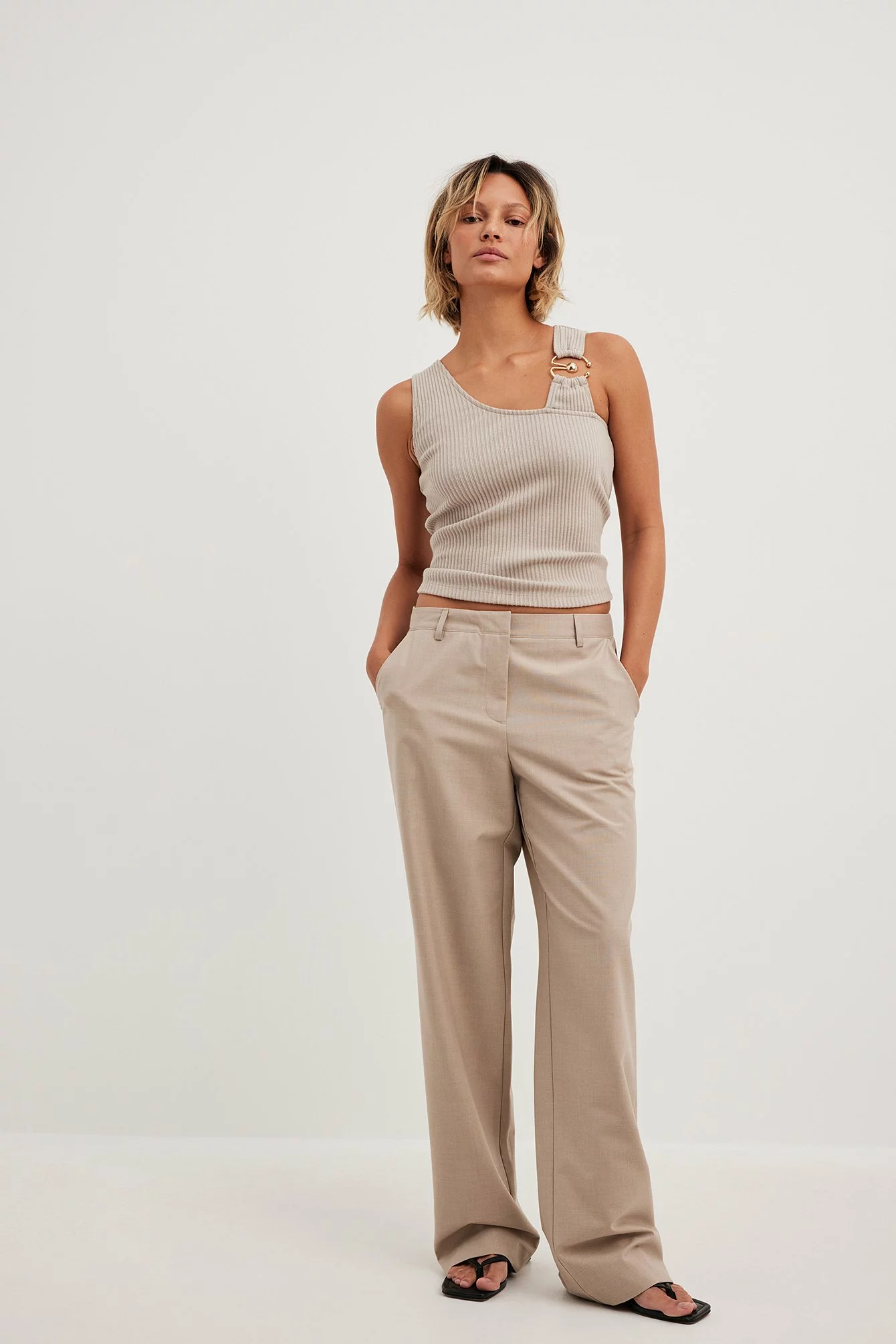 NA-KD Classic Melange Mid Rise Suit Pants - Image 17