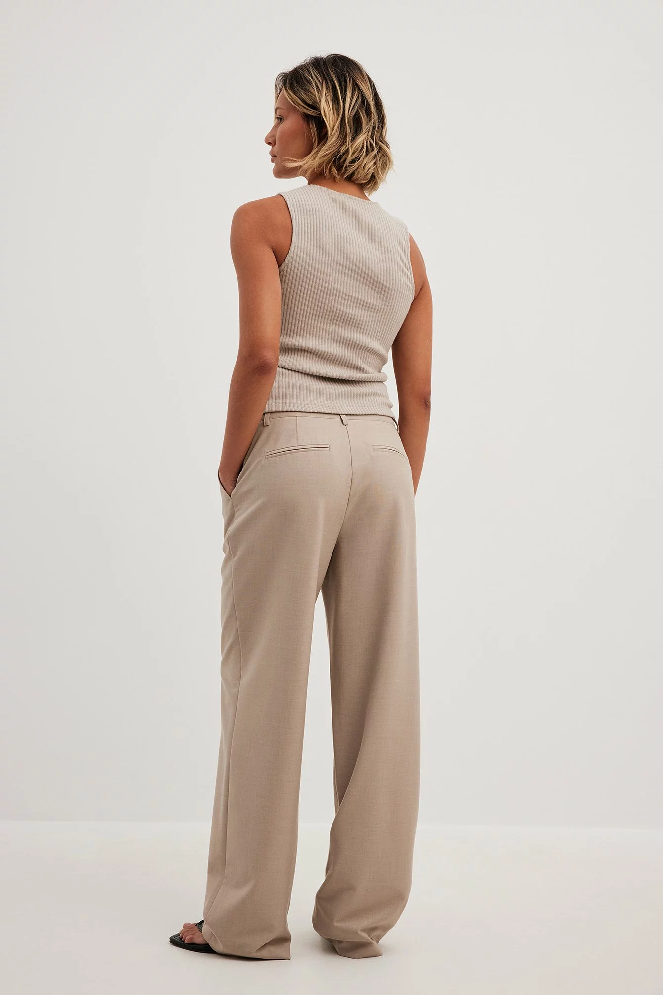 NA-KD Classic Melange Mid Rise Suit Pants - Image 18