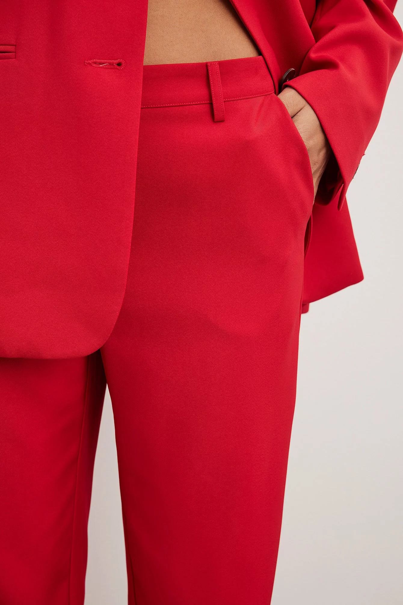 NA-KD Trend Mid Waist Regular Suit Pants - Image 9