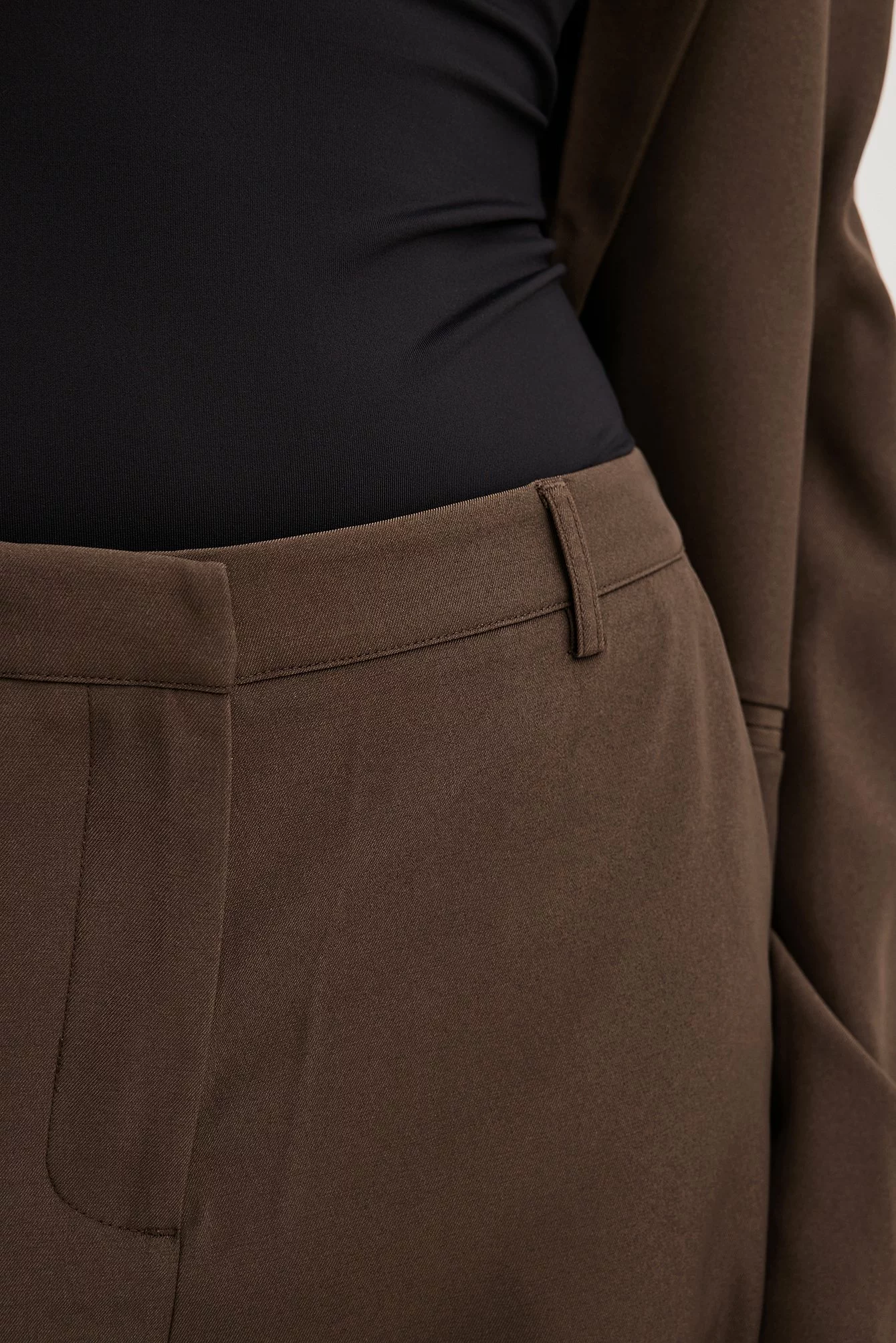 NA-KD Trend Mid Waist Regular Suit Pants - Image 5