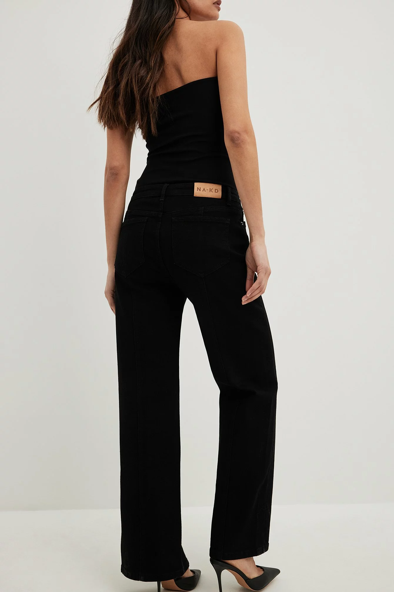 Sanna Jörnvik X NA-KD Mid Waist Slit Detail Denim - Image 2