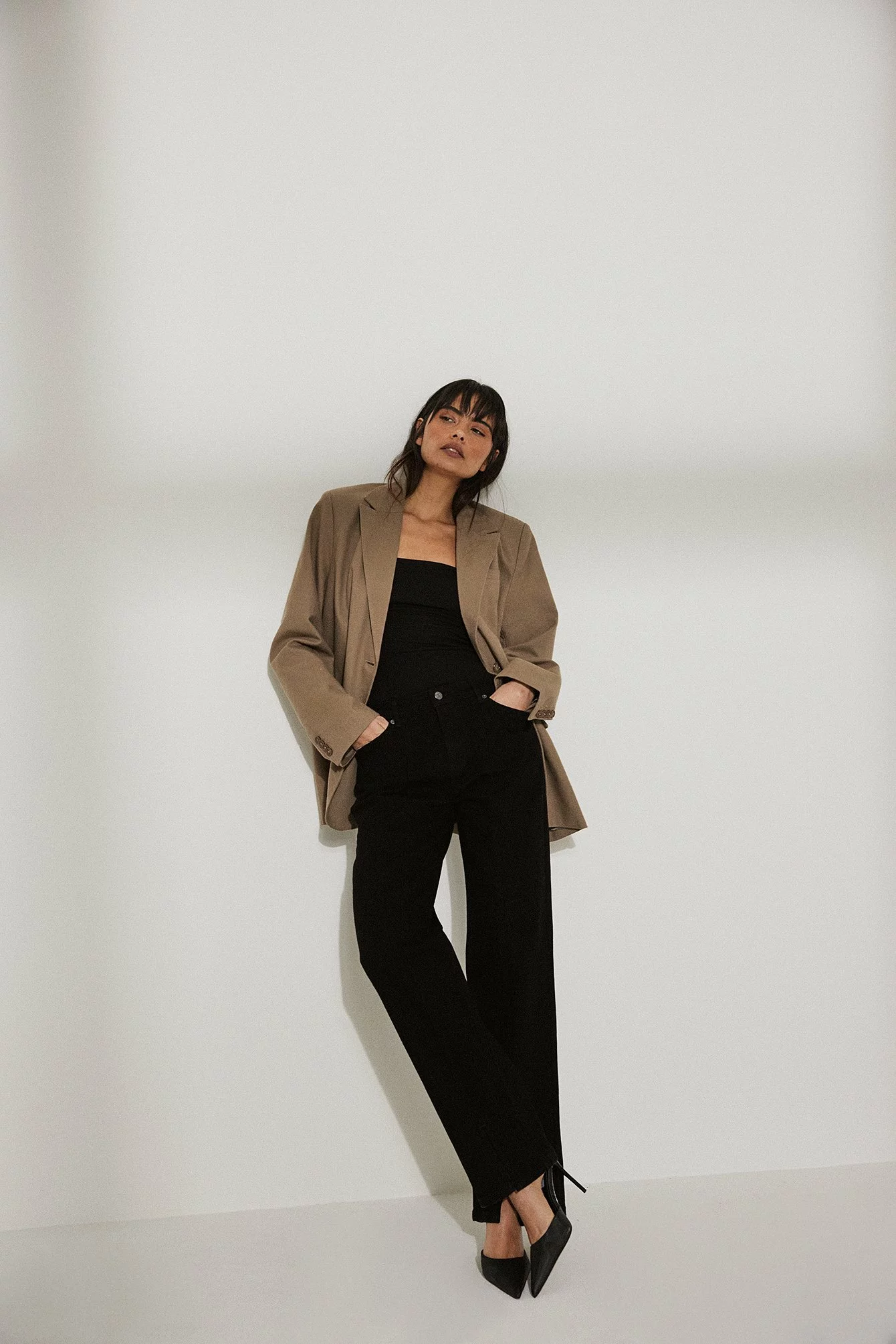 Sanna Jörnvik X NA-KD Mid Waist Slit Detail Denim - Image 5