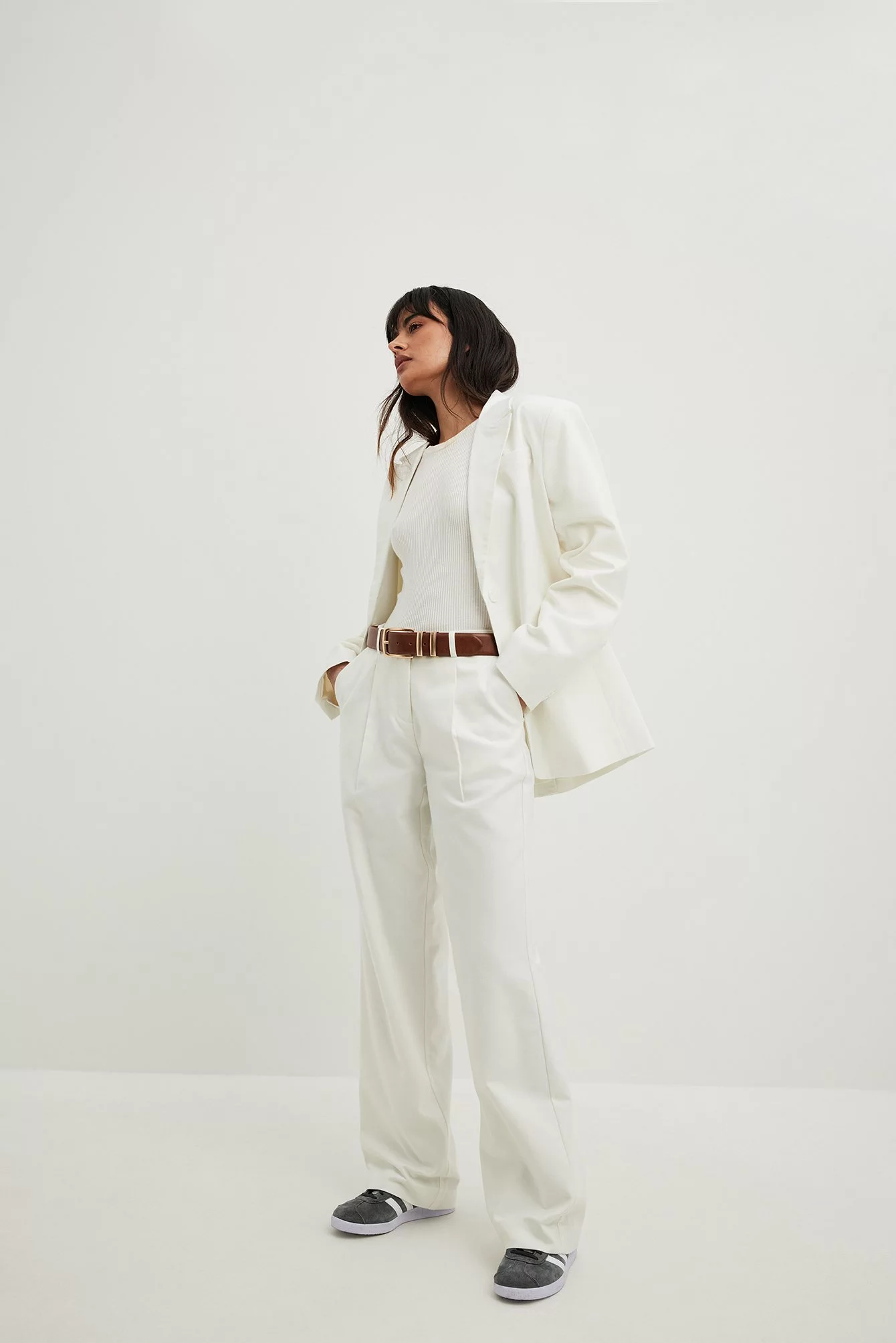 Sanna Jörnvik X NA-KD Mid Waist Suit Trousers - Image 2