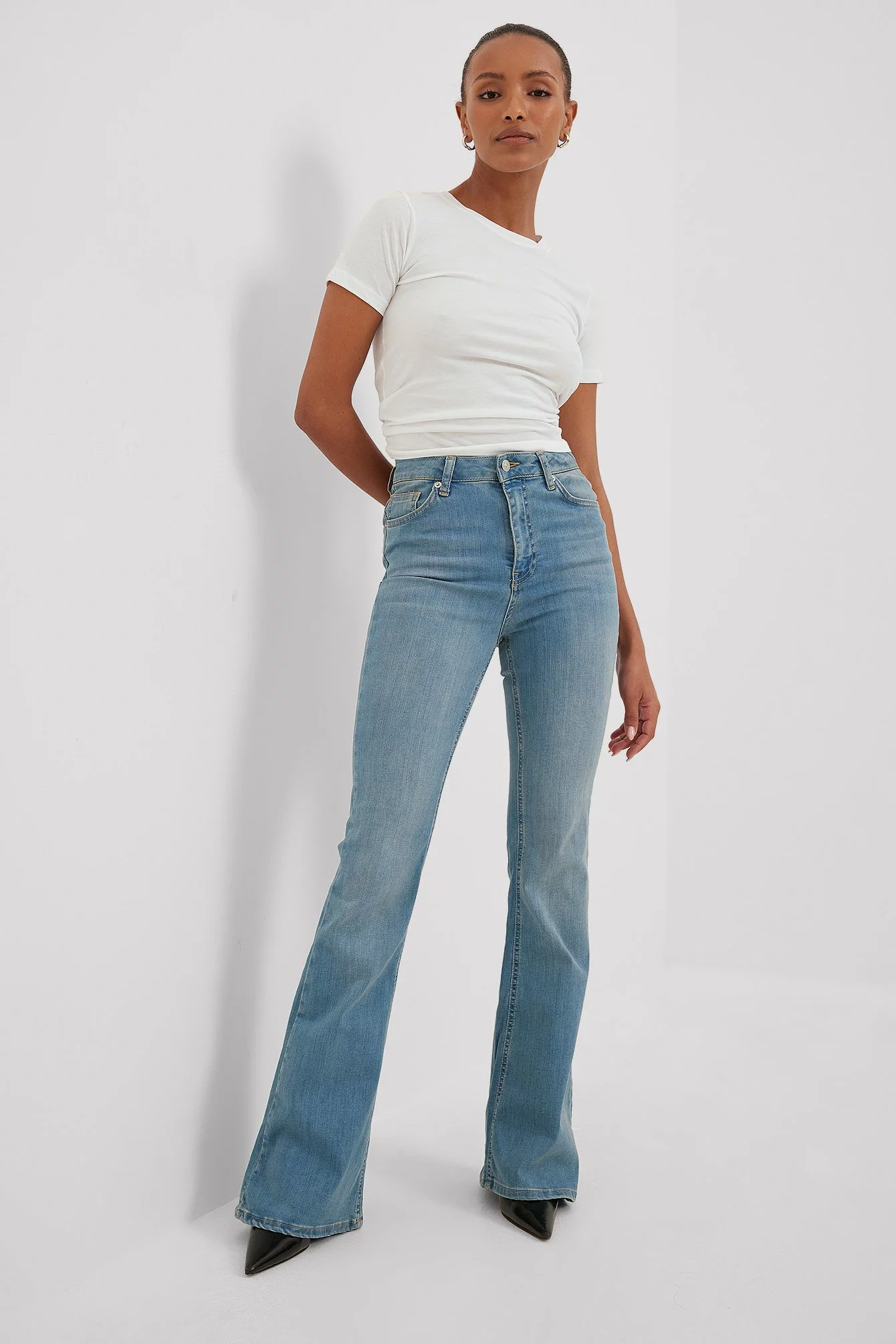 NA-KD Flared High Waist Stretch Jeans - Image 11