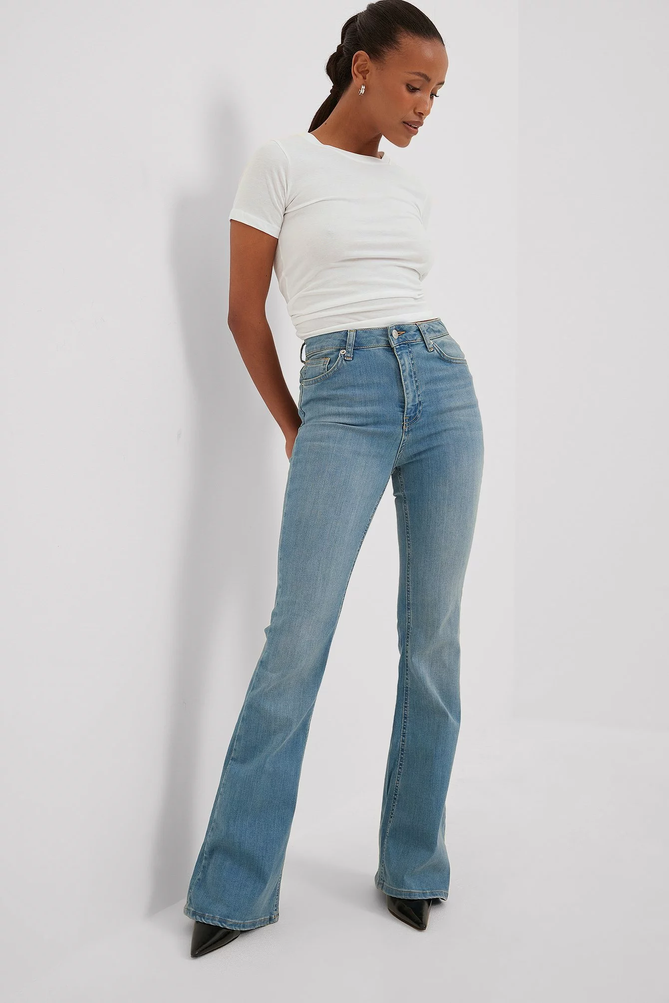 NA-KD Flared High Waist Stretch Jeans - Image 13
