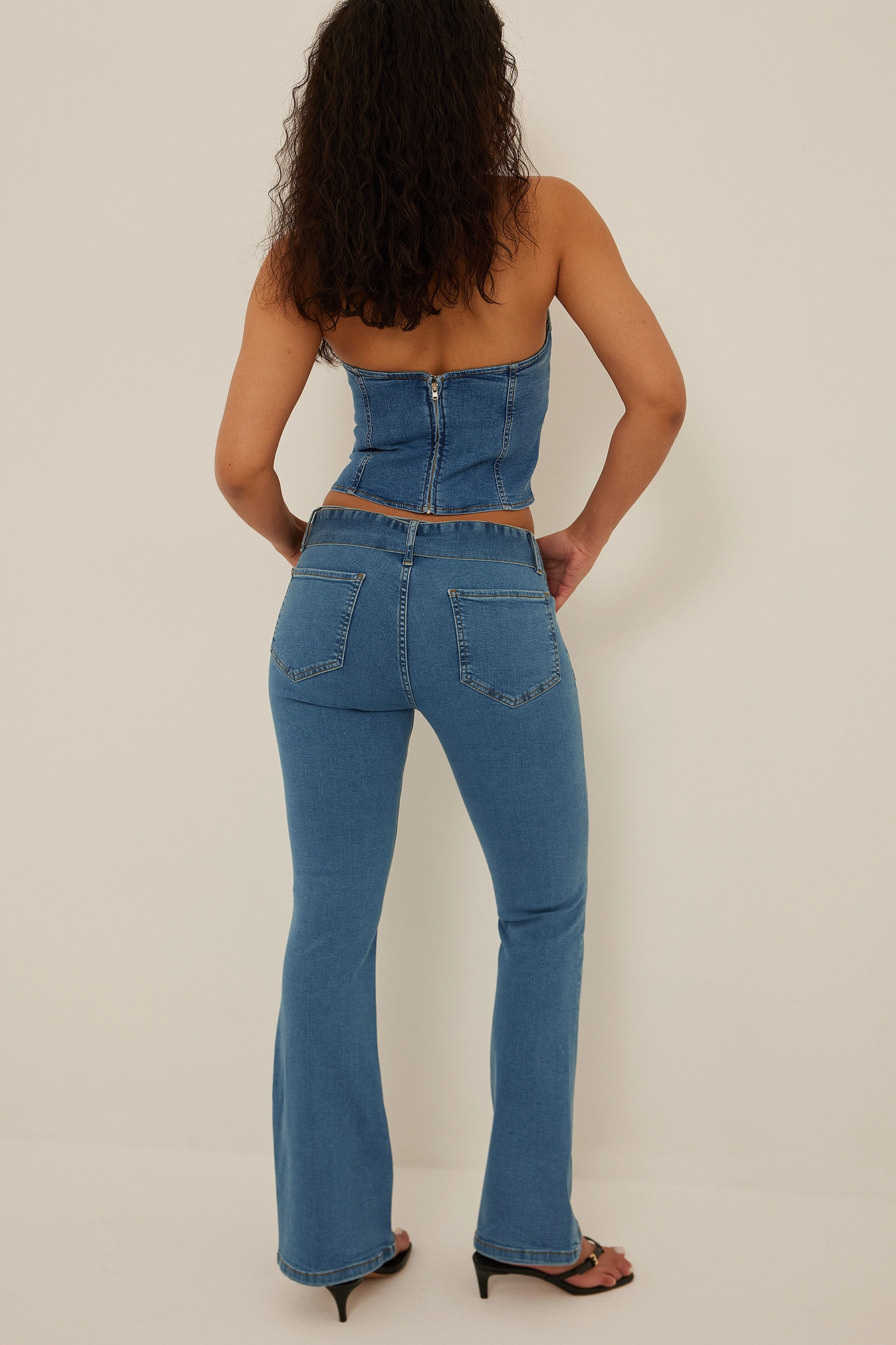 Handpicked X NA-KD Buckle Belt Low Waisted Denim - Image 2
