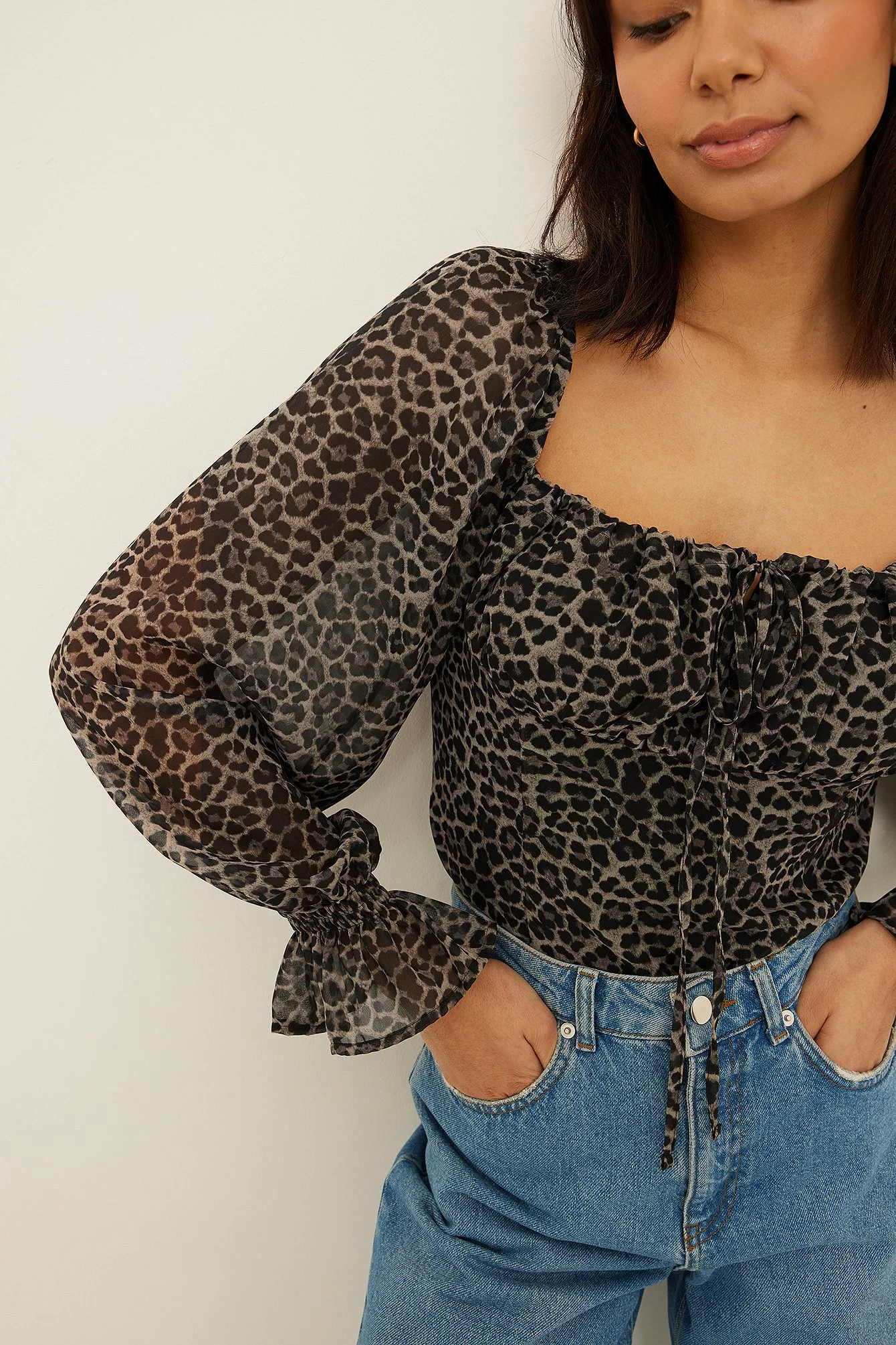 NA-KD Printed Chiffon Square Neck Blouse - Image 4