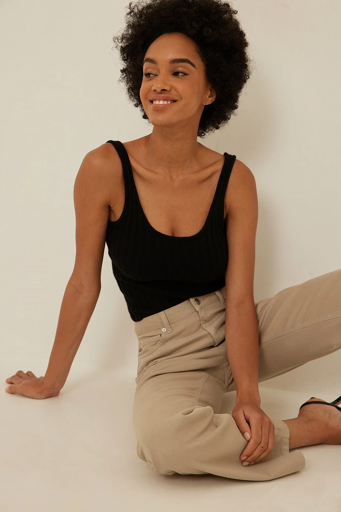 NA-KD Trend Straight Tall Denim - Image 7