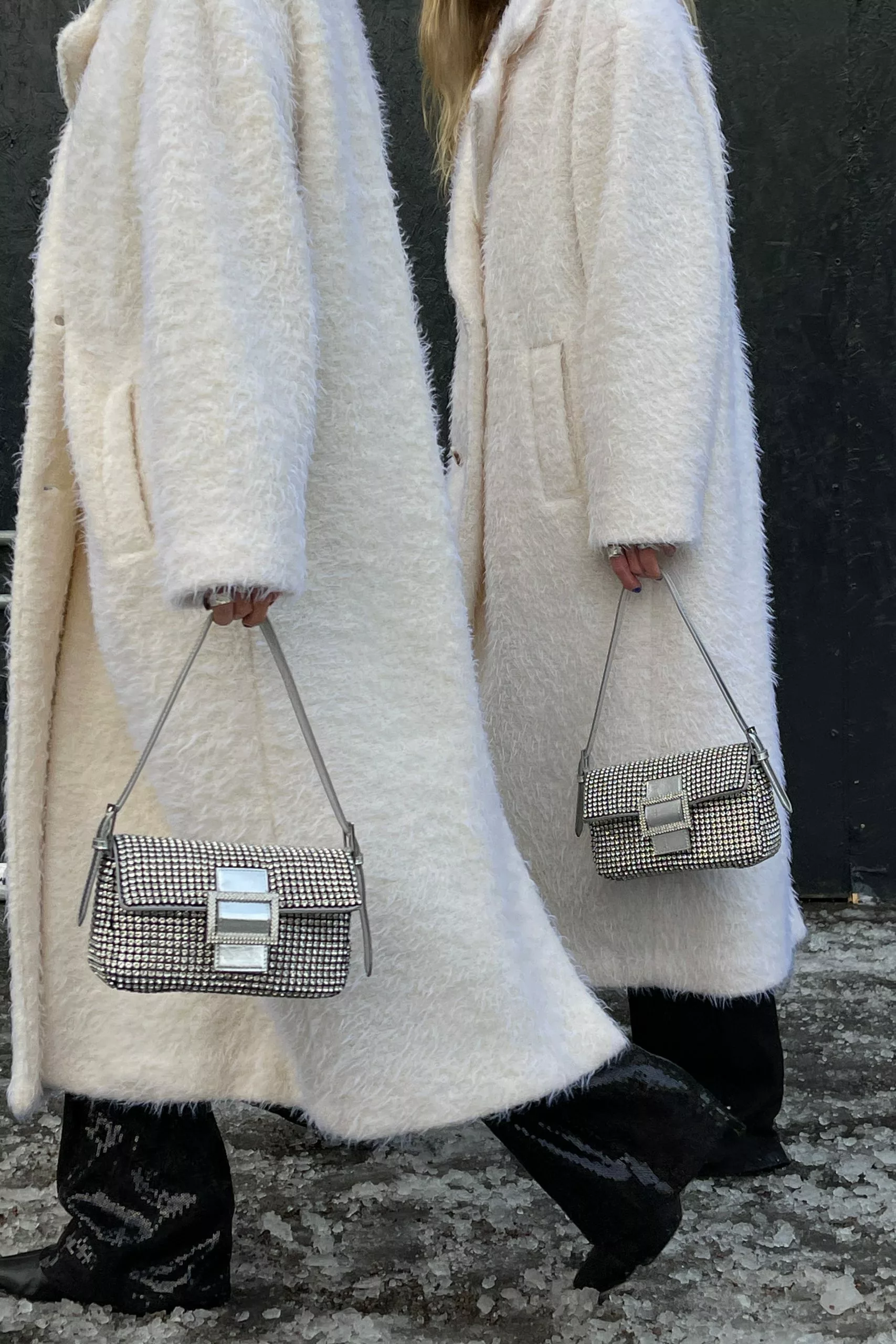 NA-KD Trend Double Buttoned Hairy Coat - Image 7