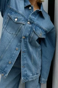 NA-KD Oversized Classic Denim Jacket