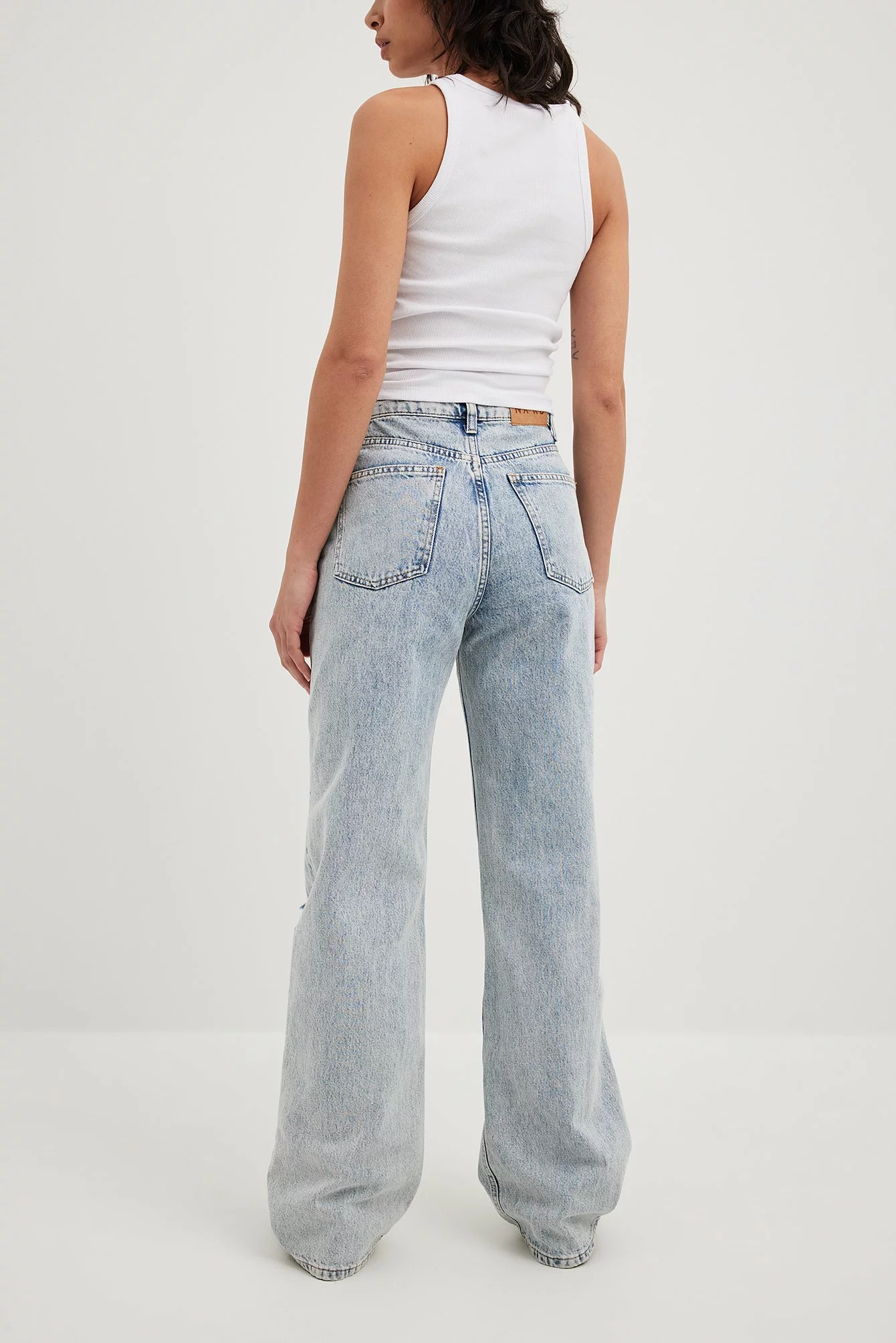 NA-KD Wide Leg Destroyed Jeans - Image 17