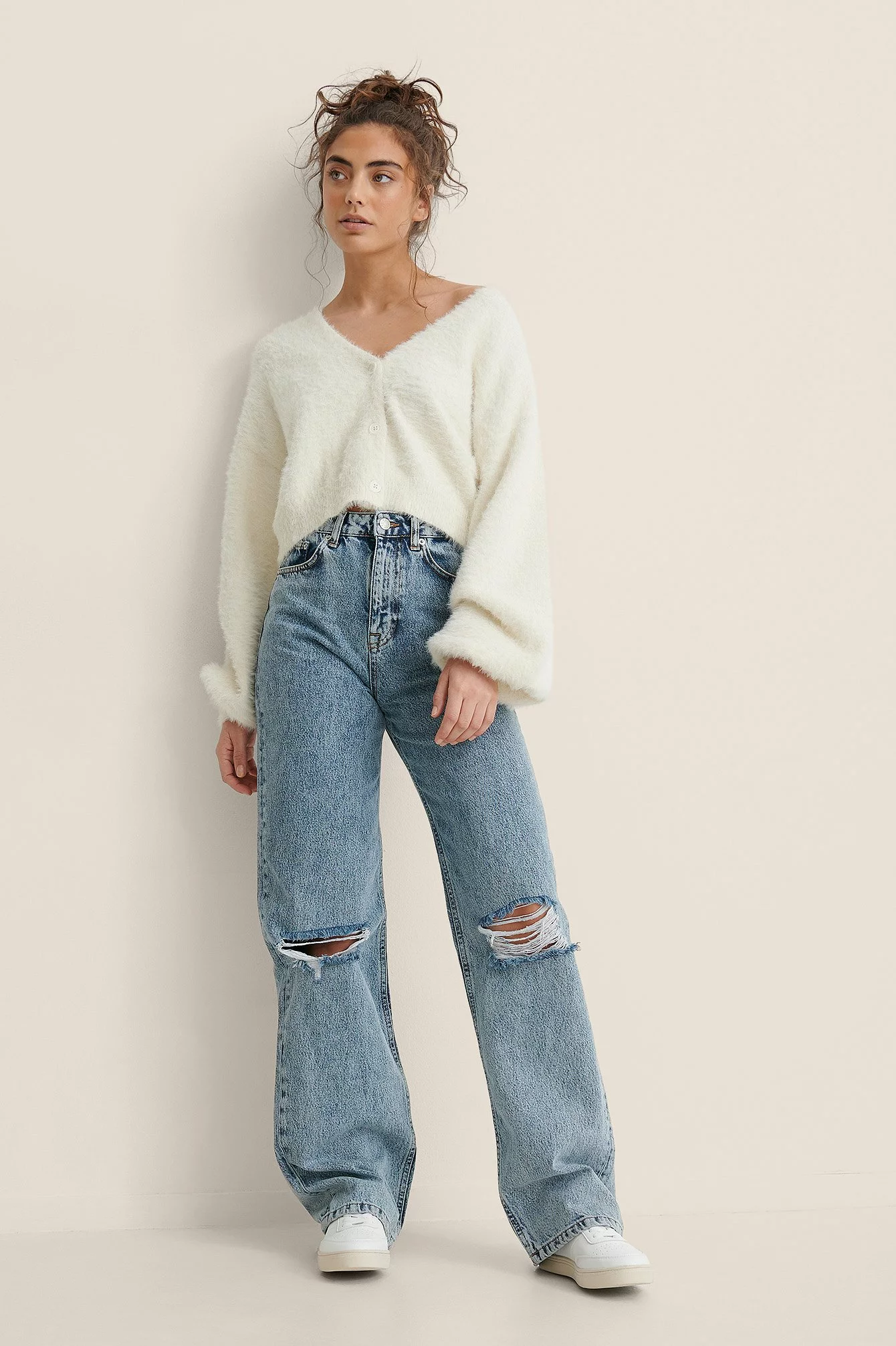 NA-KD Wide Leg Destroyed Jeans - Image 7