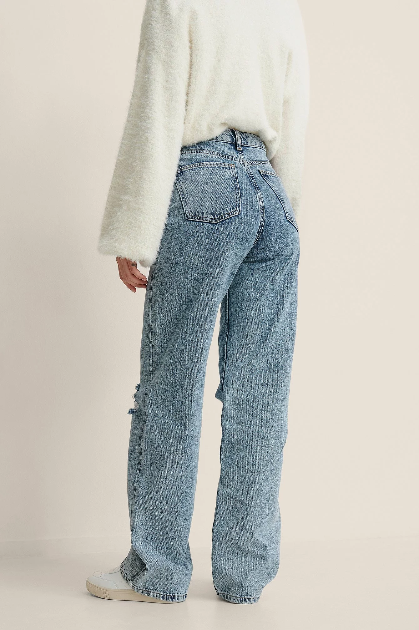 NA-KD Wide Leg Destroyed Jeans - Image 10