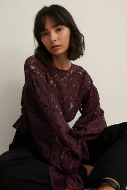 NA-KD Balloon Sleeve Lace Blouse