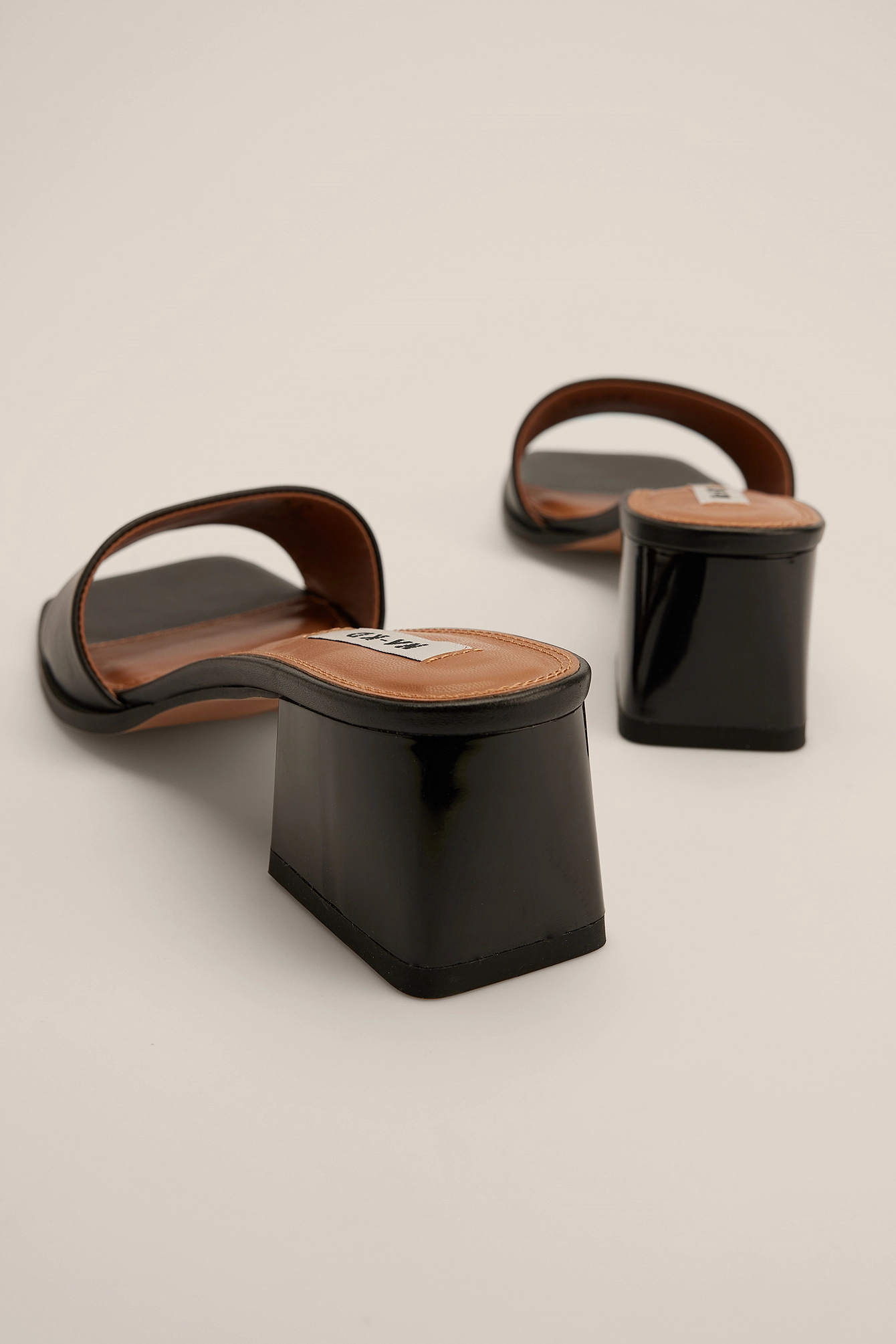 NA-KD Shoes Basic Block Heel Mules - Image 2