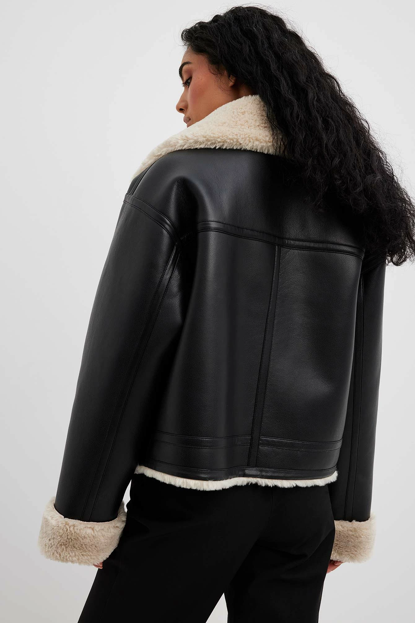 NA-KD Trend Classic Bonded Jacket - Image 3