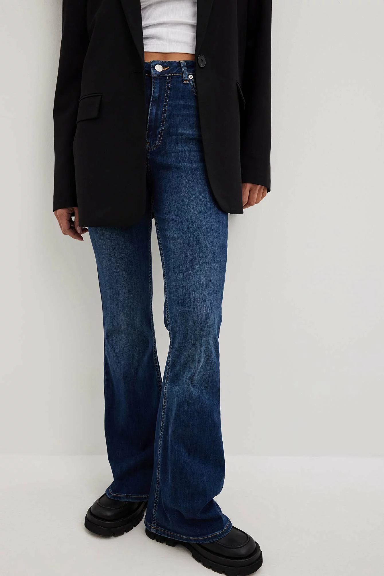 NA-KD Flared High Waist Stretch Jeans - Image 16