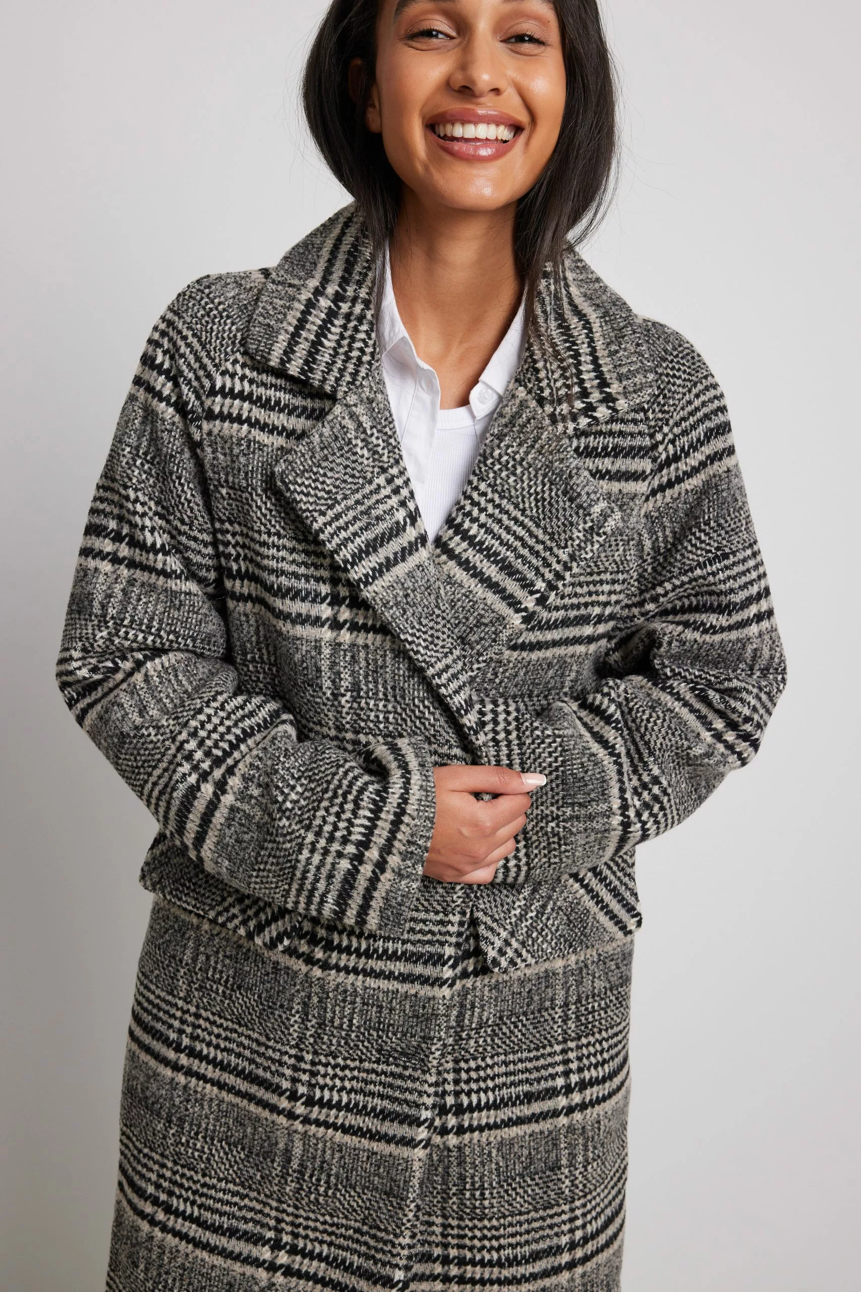 NA-KD Checked Oversized Coat - Image 3