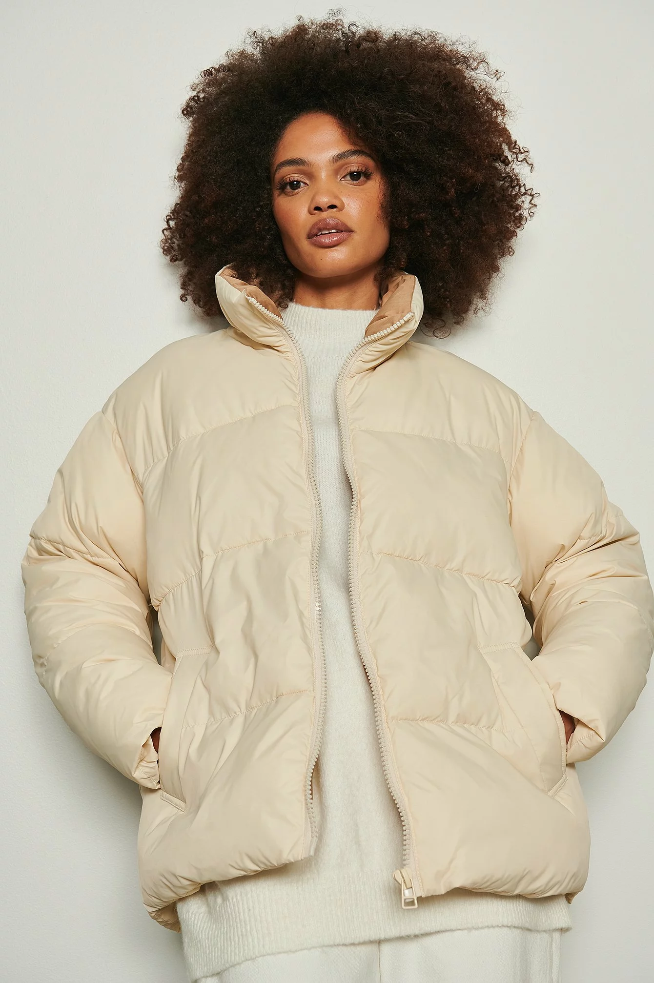 NA-KD Contrast Color Padded Jacket - Image 3