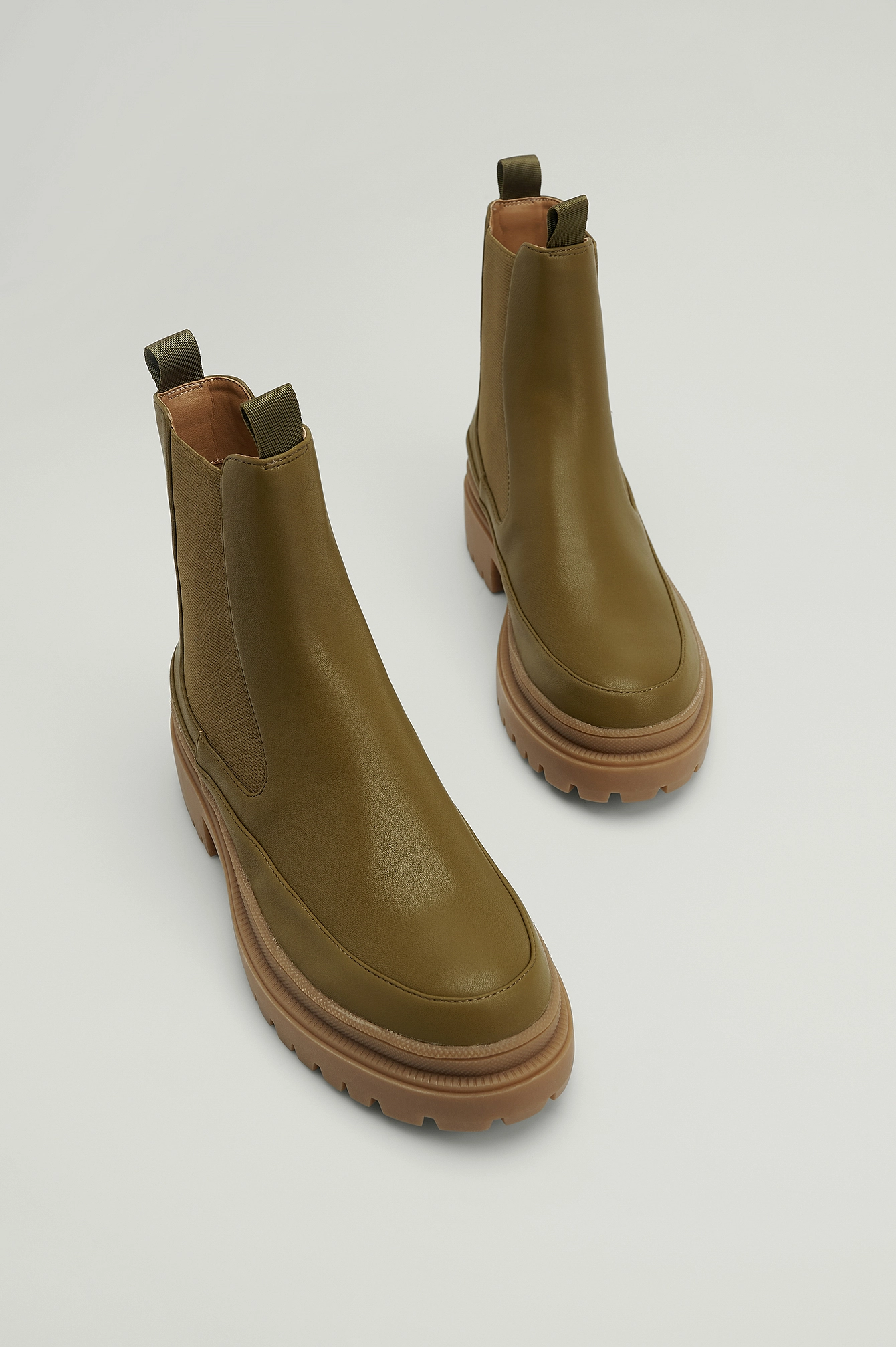 NA-KD Shoes Contrast Sole Chelsea Boots - Image 2