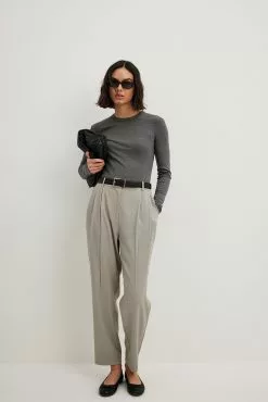 NA-KD Classic Cropped High Waist Pants