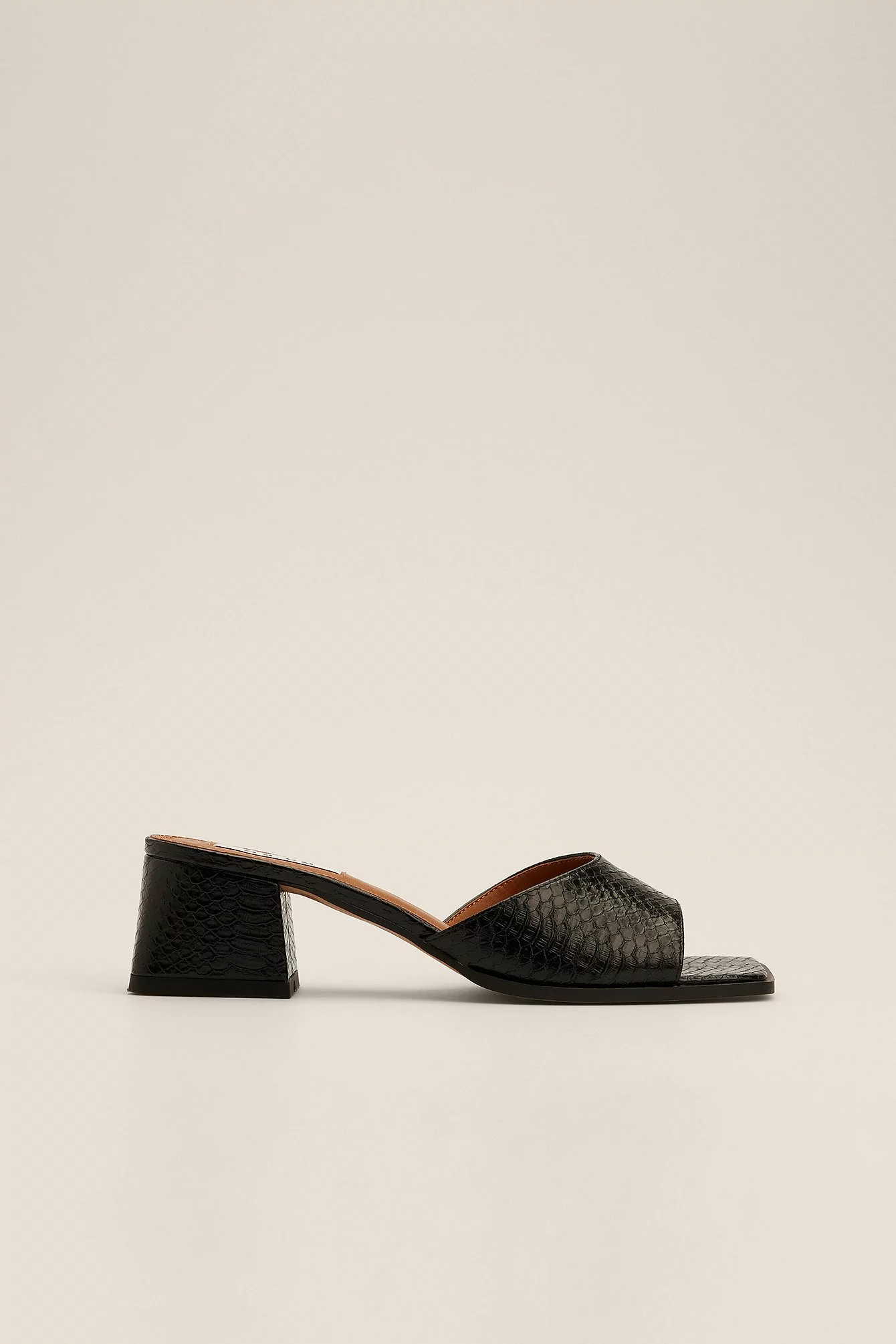 NA-KD Shoes Curved Strap Mules - Image 5