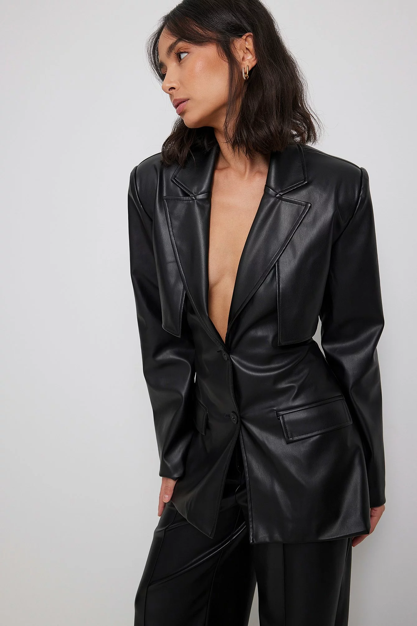 Angelica Blick X NA-KD Cut Out Fitted Waist PU Blazer - Image 3
