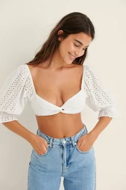 NA-KD Boho Front Knot Anglaise Top