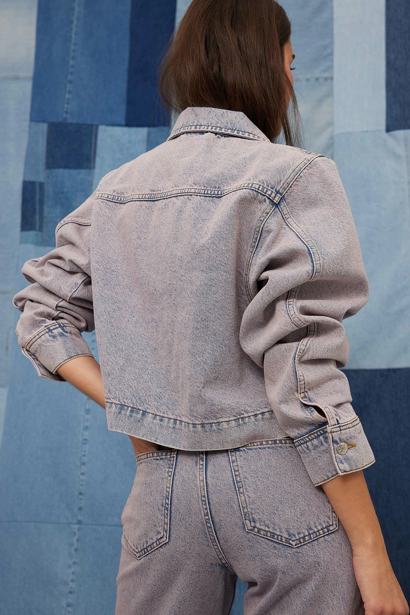 NA-KD Trend Front Pocket Denim Jacket - Image 2