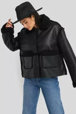 NA-KD Trend Front Pocket Teddy Jacket