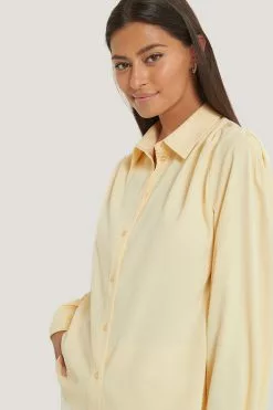 NA-KD Classic Gathered Shoulder Blouse