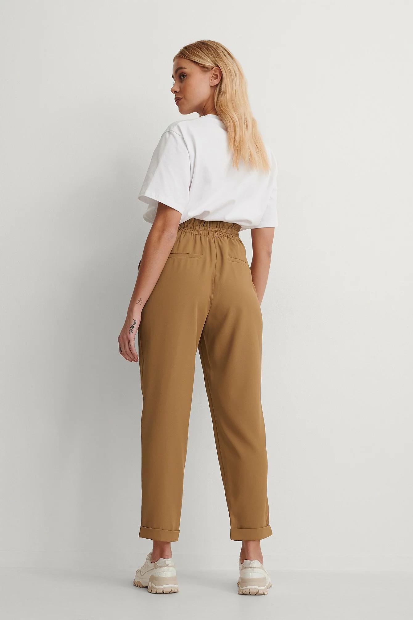 NA-KD Gold Detail Pants - Image 4