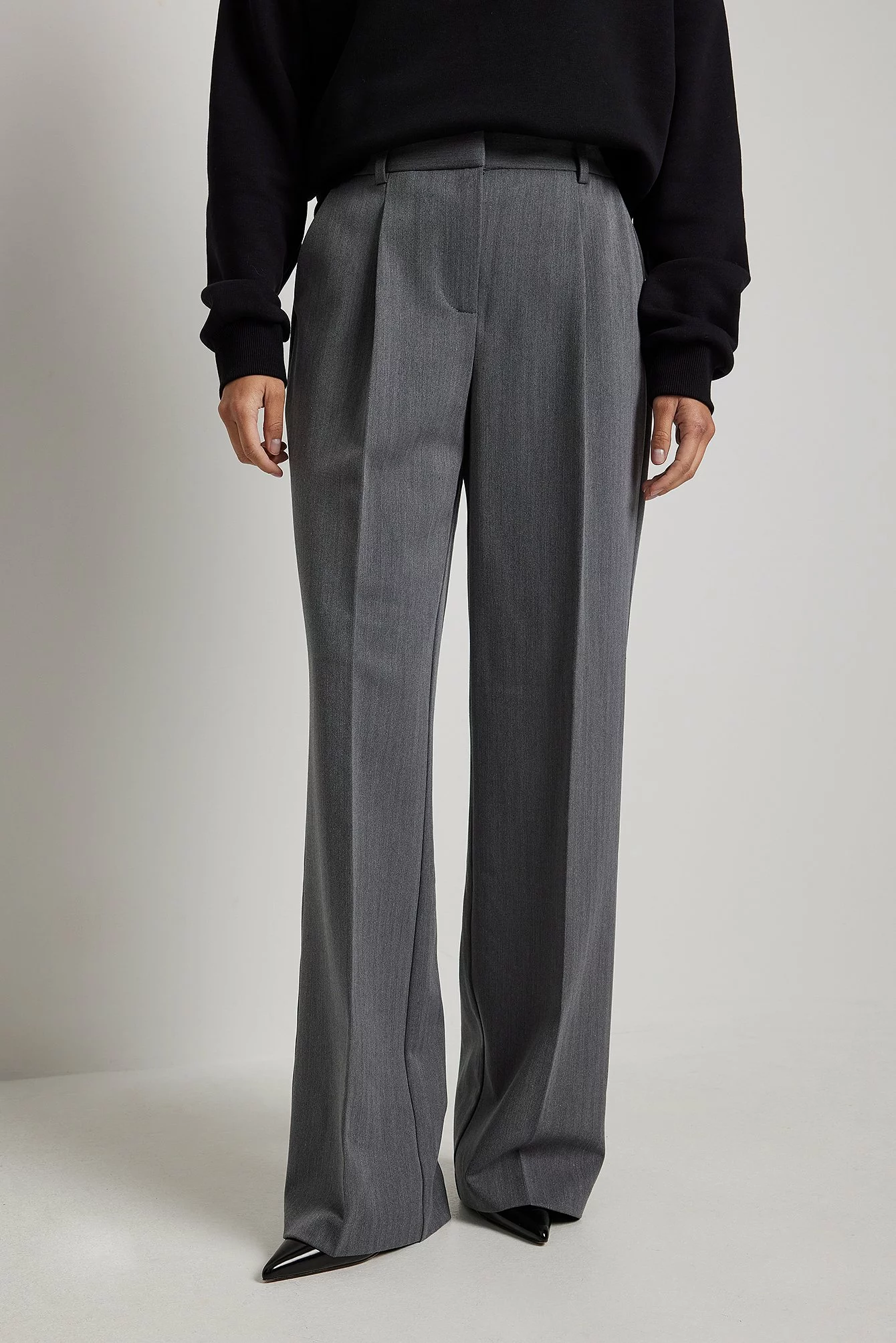 NA-KD Trend Heavy Low Waist Suit Pants - Image 4