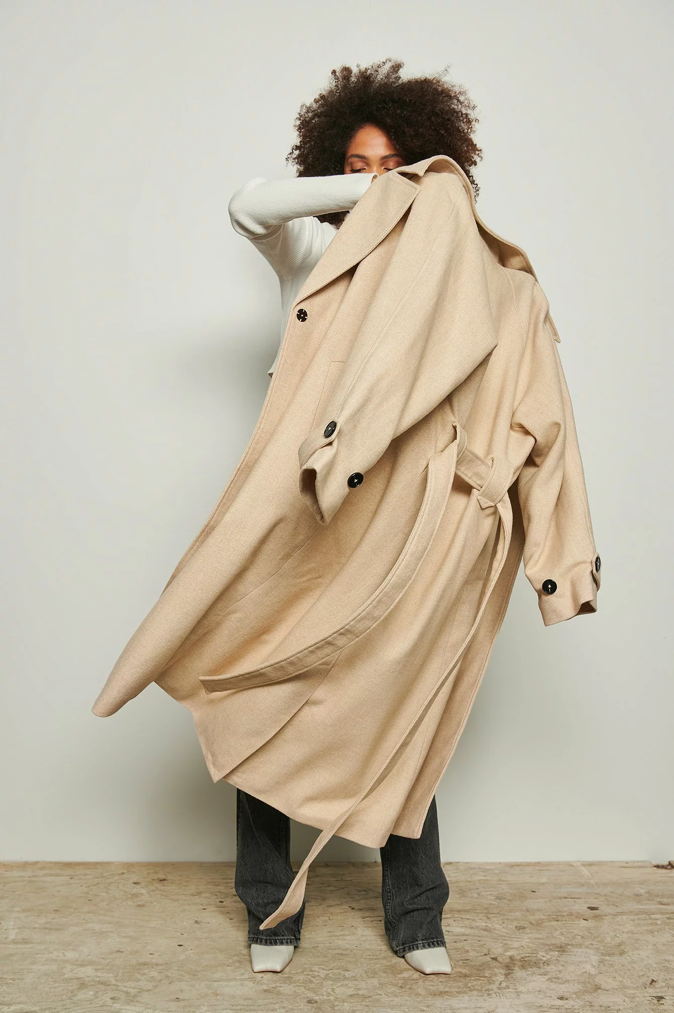 NA-KD Trend Herringbone Oversized Belted Coat - Image 3