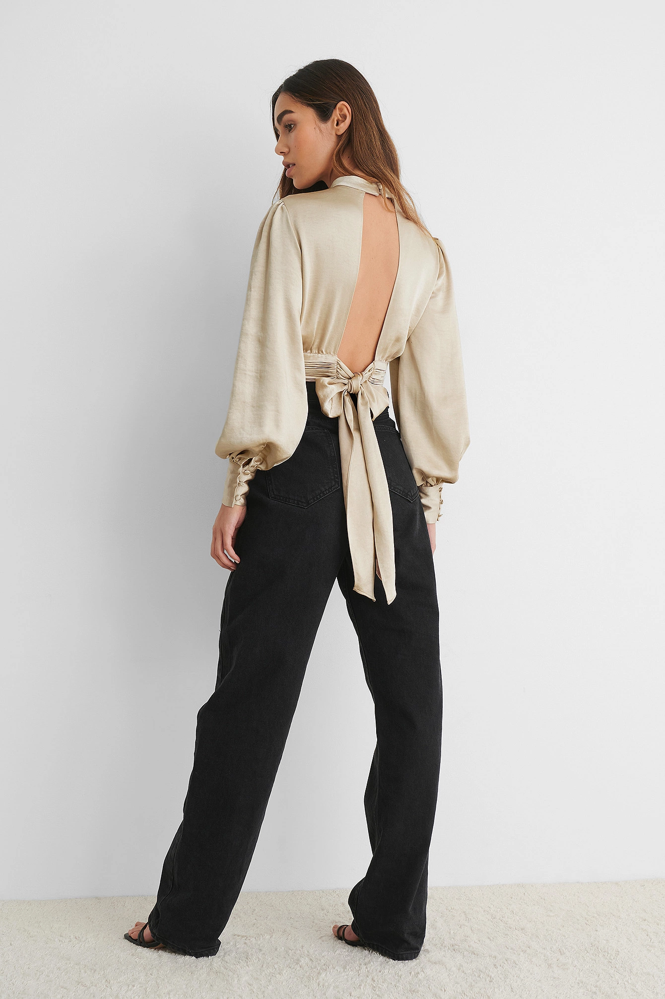 NA-KD Party High Neck Satin Blouse - Image 3